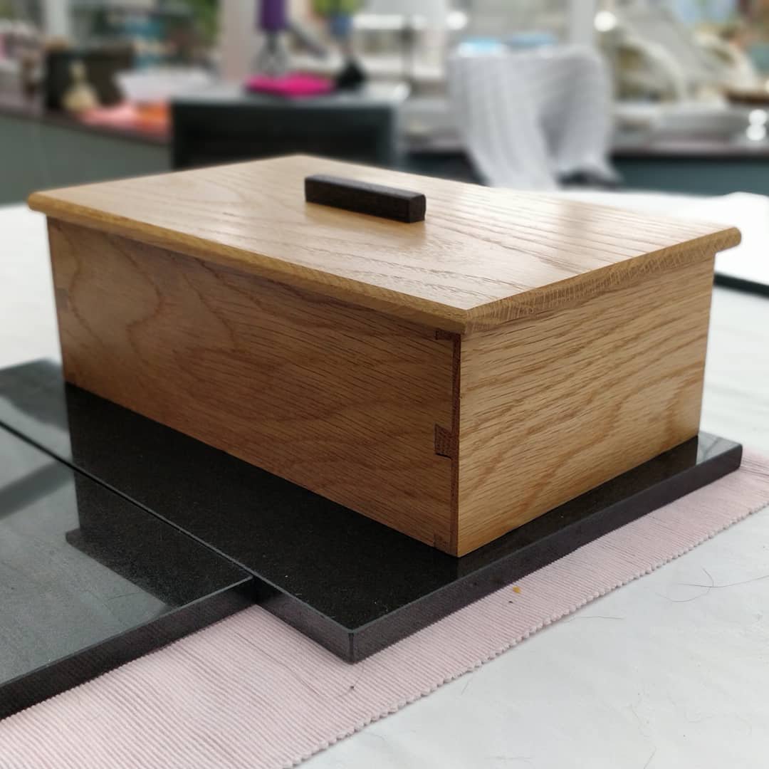 A recent oak and wenge dovetail box I made. Dovetails still need some work, but getting there Gave it as a 30th birthday gift to a friend.