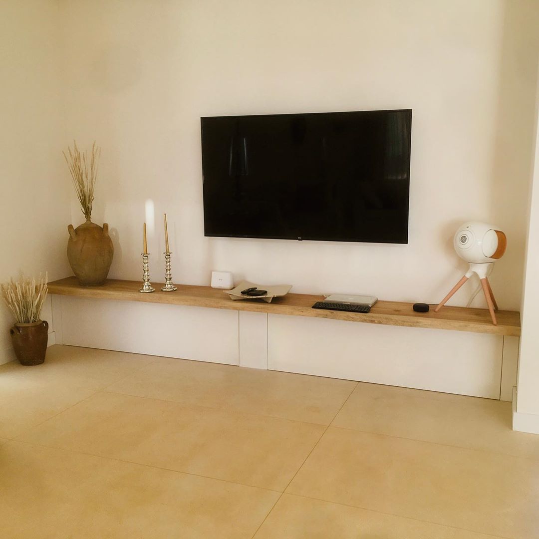 Mueble de , de 3,50m con madera guanacaste aclarada y envejecida muebletv meubletv woodworking …