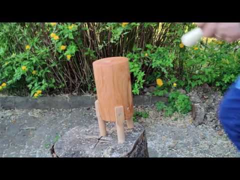 Miniature wood Chopping board on legs.